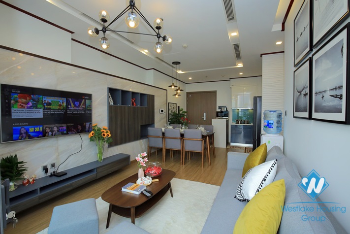 A superb three-bedroom apartment in the high-rise building Vinhome Metroplis, Lieu Giai, Ba Dinh